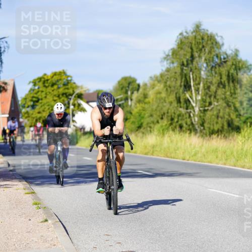 31.08.2025 - Elbe Triathlon Hamburg Michael Burmester http://msf.ph/oto/8664409 31.08.2025 09:24:11 Radfahren 335, 473, 487, 511, 536, 728 meine-sportfotos.de