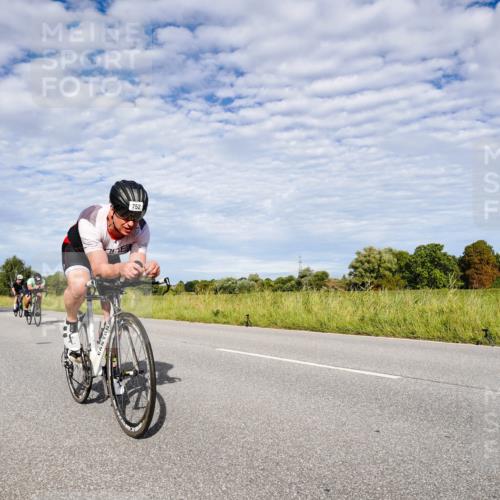 31.08.2025 - Elbe Triathlon Hamburg Michael Burmester http://msf.ph/oto/8664410 31.08.2025 09:51:37 Radfahren 372, 435, 482, 493, 512, 529, 752, 818, 836, 849, 890 meine-sportfotos.de