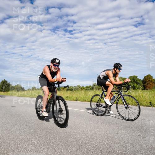 31.08.2025 - Elbe Triathlon Hamburg Michael Burmester http://msf.ph/oto/8664416 31.08.2025 09:51:40 Radfahren 372, 435, 482, 493, 512, 529, 849, 890 meine-sportfotos.de