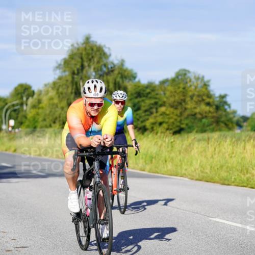 31.08.2025 - Elbe Triathlon Hamburg Michael Burmester http://msf.ph/oto/8664466 31.08.2025 09:24:25 Radfahren 180, 288, 418, 454, 499, 653 meine-sportfotos.de