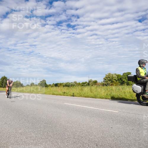 31.08.2025 - Elbe Triathlon Hamburg Michael Burmester http://msf.ph/oto/8664486 31.08.2025 09:53:00 Radfahren 454, 514, 677, 687, 736, 753, 870, 894 meine-sportfotos.de