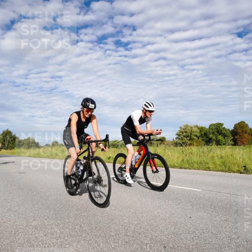 31.08.2025 - Elbe Triathlon Hamburg Michael Burmester http://msf.ph/oto/8664501 31.08.2025 09:53:06 Radfahren 453, 457, 540, 704, 736, 753, 870, 894 meine-sportfotos.de