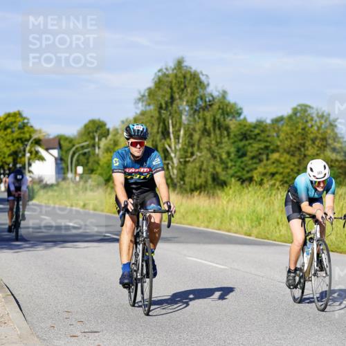 31.08.2025 - Elbe Triathlon Hamburg Michael Burmester http://msf.ph/oto/8664502 31.08.2025 09:24:39 Radfahren 267, 417, 638 meine-sportfotos.de