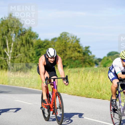 31.08.2025 - Elbe Triathlon Hamburg Michael Burmester http://msf.ph/oto/8664570 31.08.2025 09:24:57 Radfahren 171, 260, 265, 477, 548, 659 meine-sportfotos.de