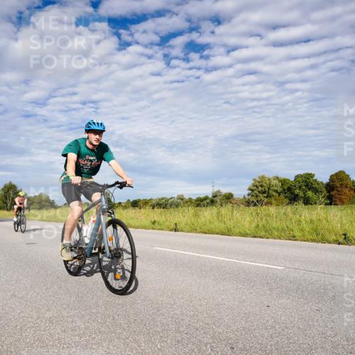 31.08.2025 - Elbe Triathlon Hamburg Michael Burmester http://msf.ph/oto/8664612 31.08.2025 09:55:01 Radfahren 402, 404, 459, 625, 652 meine-sportfotos.de