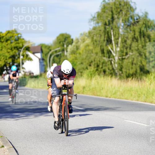 31.08.2025 - Elbe Triathlon Hamburg Michael Burmester http://msf.ph/oto/8664669 31.08.2025 09:25:39 Radfahren 174, 179, 279, 347, 453, 724 meine-sportfotos.de