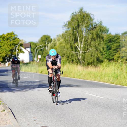 31.08.2025 - Elbe Triathlon Hamburg Michael Burmester http://msf.ph/oto/8664680 31.08.2025 09:25:41 Radfahren 179, 279, 347, 366, 453, 724 meine-sportfotos.de