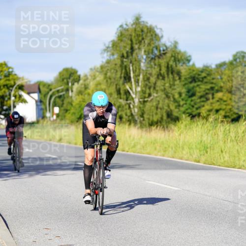 31.08.2025 - Elbe Triathlon Hamburg Michael Burmester http://msf.ph/oto/8664682 31.08.2025 09:25:41 Radfahren 179, 279, 347, 366, 453, 724 meine-sportfotos.de