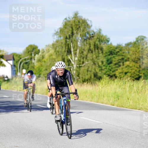 31.08.2025 - Elbe Triathlon Hamburg Michael Burmester http://msf.ph/oto/8664715 31.08.2025 09:25:48 Radfahren 348, 366, 424, 453, 507, 550, 625 meine-sportfotos.de