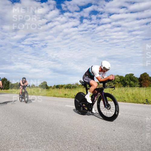 31.08.2025 - Elbe Triathlon Hamburg Michael Burmester http://msf.ph/oto/8664723 31.08.2025 09:56:54 Radfahren 417, 477, 546, 680, 758 meine-sportfotos.de