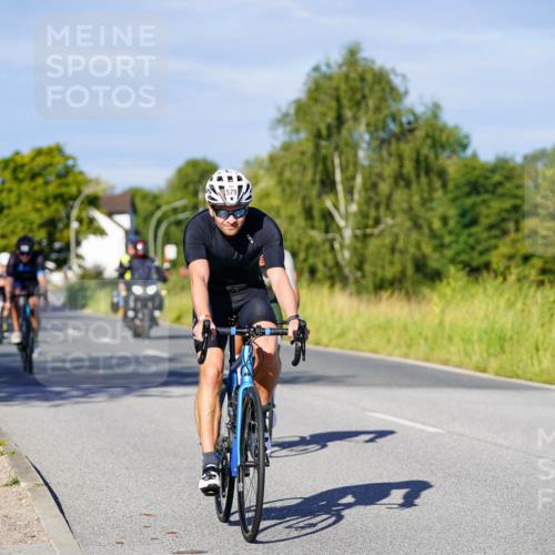 31.08.2025 - Elbe Triathlon Hamburg Michael Burmester http://msf.ph/oto/8664756 31.08.2025 09:25:57 Radfahren 301, 334, 523, 525, 551, 554, 579 meine-sportfotos.de