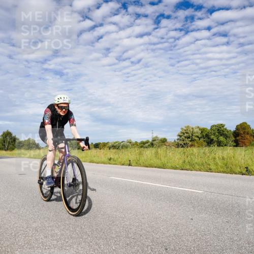 31.08.2025 - Elbe Triathlon Hamburg Michael Burmester http://msf.ph/oto/8664808 31.08.2025 09:58:52 Radfahren 669, 708, 719, 720, 737, 841, 888 meine-sportfotos.de