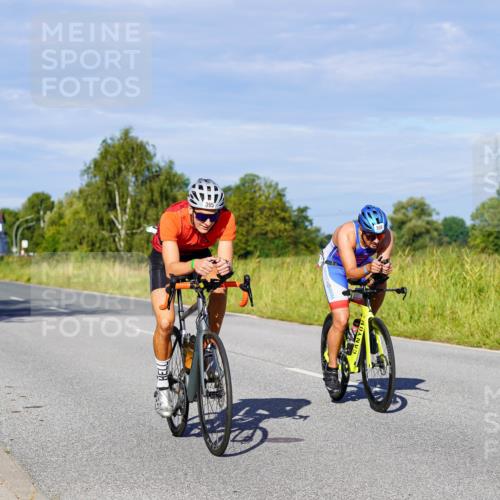 31.08.2025 - Elbe Triathlon Hamburg Michael Burmester http://msf.ph/oto/8664812 31.08.2025 09:26:26 Radfahren 175, 316, 320, 341, 355, 395, 434, 438, 471 meine-sportfotos.de