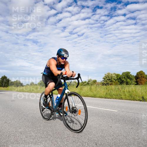 31.08.2025 - Elbe Triathlon Hamburg Michael Burmester http://msf.ph/oto/8664834 31.08.2025 09:59:20 Radfahren 387, 605, 624, 712, 732, 835, 845 meine-sportfotos.de