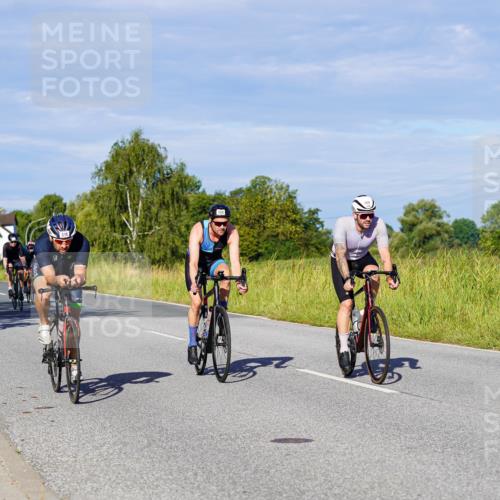 31.08.2025 - Elbe Triathlon Hamburg Michael Burmester http://msf.ph/oto/8664843 31.08.2025 09:26:34 Radfahren 248, 318, 341, 444, 445, 461, 558, 596, 650, 716, 725 meine-sportfotos.de