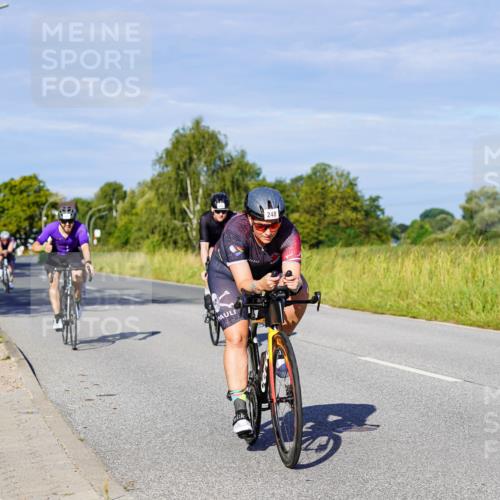 31.08.2025 - Elbe Triathlon Hamburg Michael Burmester http://msf.ph/oto/8664851 31.08.2025 09:26:36 Radfahren 248, 312, 318, 341, 444, 445, 461, 558, 596, 622, 650, 716, 725 meine-sportfotos.de