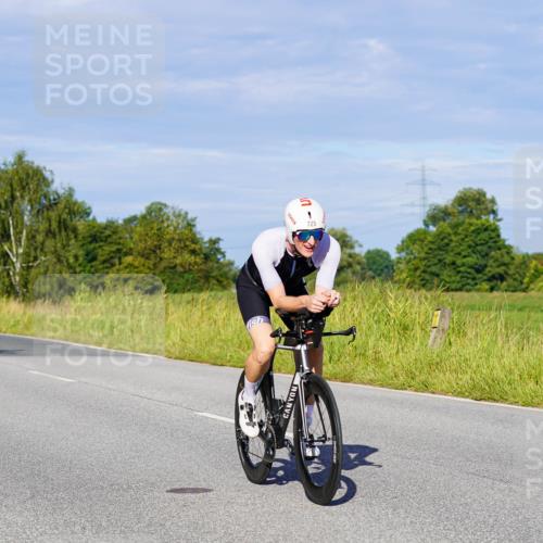 31.08.2025 - Elbe Triathlon Hamburg Michael Burmester http://msf.ph/oto/8664867 31.08.2025 09:26:38 Radfahren 183, 248, 312, 318, 444, 445, 461, 596, 615, 622, 650, 716, 725 meine-sportfotos.de