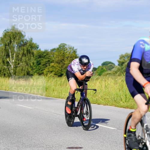 31.08.2025 - Elbe Triathlon Hamburg Michael Burmester http://msf.ph/oto/8664890 31.08.2025 09:26:43 Radfahren 183, 221, 261, 312, 596, 601, 608, 615, 622, 631, 643 meine-sportfotos.de