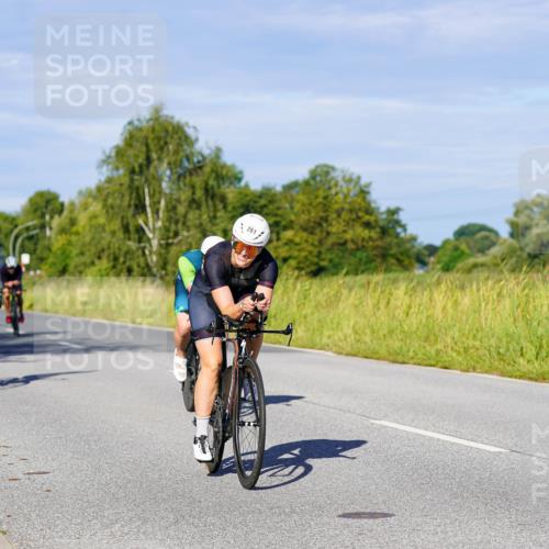 31.08.2025 - Elbe Triathlon Hamburg Michael Burmester http://msf.ph/oto/8664905 31.08.2025 09:26:47 Radfahren 183, 221, 261, 506, 601, 608, 615, 631, 643 meine-sportfotos.de