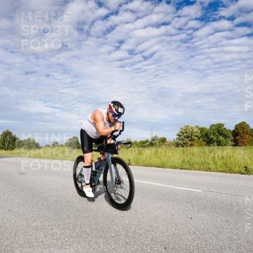 31.08.2025 - Elbe Triathlon Hamburg Michael Burmester http://msf.ph/oto/8664915 31.08.2025 10:00:35 Radfahren 526, 717, 740 meine-sportfotos.de