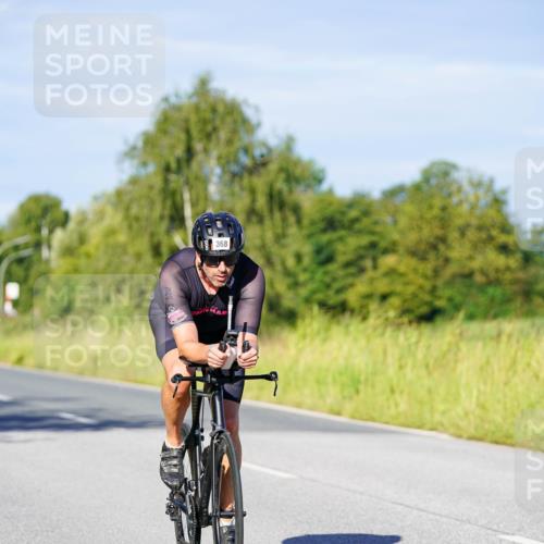 31.08.2025 - Elbe Triathlon Hamburg Michael Burmester http://msf.ph/oto/8664950 31.08.2025 09:27:03 Radfahren 197, 368 meine-sportfotos.de
