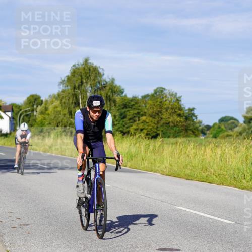 31.08.2025 - Elbe Triathlon Hamburg Michael Burmester http://msf.ph/oto/8665009 31.08.2025 09:27:26 Radfahren 247, 299, 385, 563, 605, 623 meine-sportfotos.de