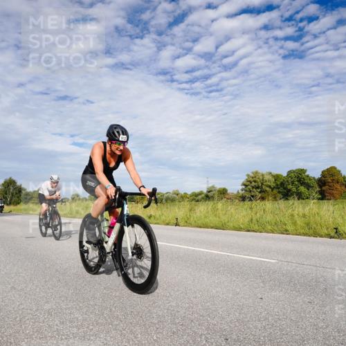 31.08.2025 - Elbe Triathlon Hamburg Michael Burmester http://msf.ph/oto/8665025 31.08.2025 10:02:57 Radfahren 428, 495, 618, 638, 682, 696, 727, 739, 850, 912 meine-sportfotos.de