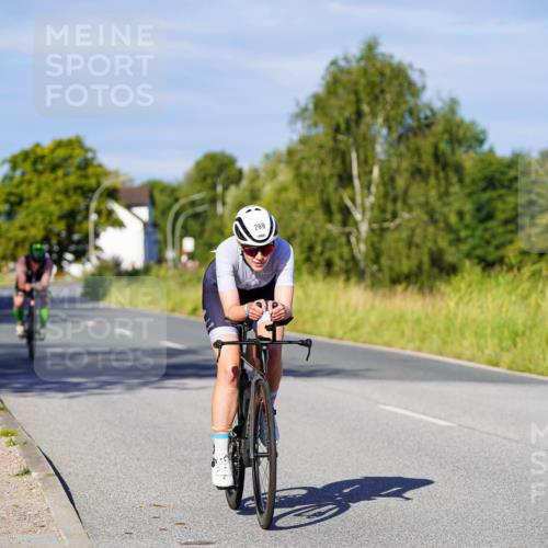 31.08.2025 - Elbe Triathlon Hamburg Michael Burmester http://msf.ph/oto/8665059 31.08.2025 09:27:42 Radfahren 268, 269, 311, 496 meine-sportfotos.de