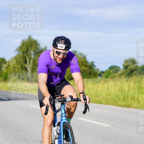 31.08.2025 - Elbe Triathlon Hamburg Michael Burmester http://msf.ph/oto/8665186 31.08.2025 09:28:30 Radfahren 363, 414, 486, 490, 562, 588, 672 meine-sportfotos.de