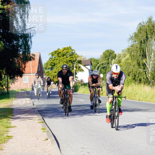 31.08.2025 - Elbe Triathlon Hamburg Michael Burmester http://msf.ph/oto/8665196 31.08.2025 09:28:34 Radfahren 337, 363, 414, 486, 588 meine-sportfotos.de