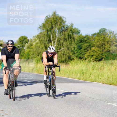 31.08.2025 - Elbe Triathlon Hamburg Michael Burmester http://msf.ph/oto/8665202 31.08.2025 09:28:35 Radfahren 337, 363, 414, 486, 588 meine-sportfotos.de