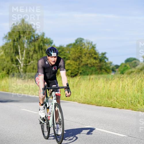 31.08.2025 - Elbe Triathlon Hamburg Michael Burmester http://msf.ph/oto/8665219 31.08.2025 09:28:39 Radfahren 282, 298, 337, 414, 486, 519, 588 meine-sportfotos.de