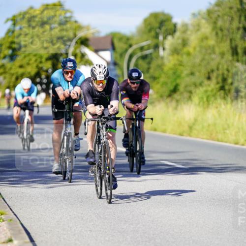 31.08.2025 - Elbe Triathlon Hamburg Michael Burmester http://msf.ph/oto/8665302 31.08.2025 09:29:10 Radfahren 165, 359, 360, 377, 660 meine-sportfotos.de