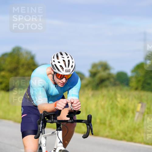 31.08.2025 - Elbe Triathlon Hamburg Michael Burmester http://msf.ph/oto/8665313 31.08.2025 09:29:14 Radfahren 165, 359, 377, 660 meine-sportfotos.de