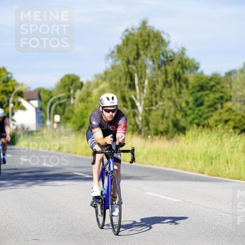 31.08.2025 - Elbe Triathlon Hamburg Michael Burmester http://msf.ph/oto/8665486 31.08.2025 09:30:25 Radfahren 170, 280, 469 meine-sportfotos.de