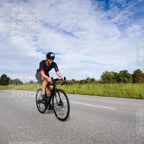 31.08.2025 - Elbe Triathlon Hamburg Michael Burmester http://msf.ph/oto/8665578 31.08.2025 10:14:17 Radfahren 623, 759, 888 meine-sportfotos.de