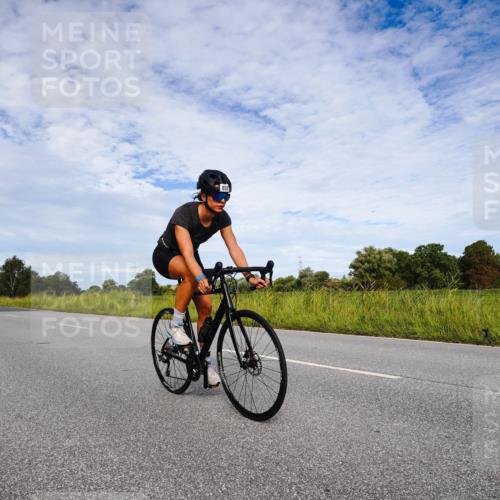 31.08.2025 - Elbe Triathlon Hamburg Michael Burmester http://msf.ph/oto/8665621 31.08.2025 10:15:13 Radfahren 707, 740, 835, 864 meine-sportfotos.de