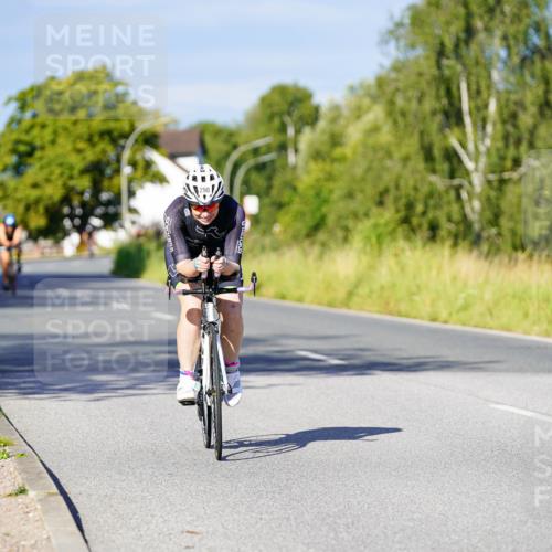 31.08.2025 - Elbe Triathlon Hamburg Michael Burmester http://msf.ph/oto/8665627 31.08.2025 09:31:12 Radfahren 290, 322, 352, 607 meine-sportfotos.de