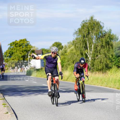 31.08.2025 - Elbe Triathlon Hamburg Michael Burmester http://msf.ph/oto/8665692 31.08.2025 09:31:41 Radfahren 244, 369, 657, 666 meine-sportfotos.de