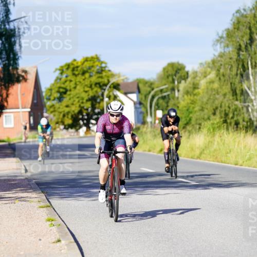 31.08.2025 - Elbe Triathlon Hamburg Michael Burmester http://msf.ph/oto/8665796 31.08.2025 09:32:16 Radfahren 284, 374, 420, 463, 528, 635, 646, 717 meine-sportfotos.de