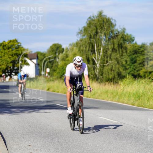31.08.2025 - Elbe Triathlon Hamburg Michael Burmester http://msf.ph/oto/8665868 31.08.2025 09:32:46 Radfahren 577, 709, 713 meine-sportfotos.de