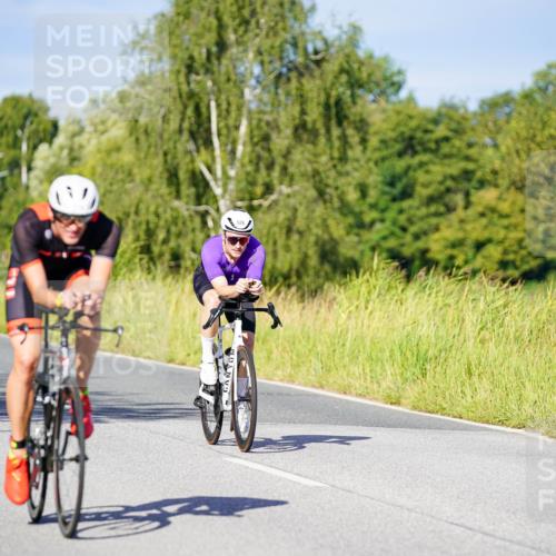 31.08.2025 - Elbe Triathlon Hamburg Michael Burmester http://msf.ph/oto/8665938 31.08.2025 09:33:15 Radfahren 214, 407, 493, 526, 531, 691, 742, 754, 759 meine-sportfotos.de