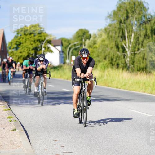 31.08.2025 - Elbe Triathlon Hamburg Michael Burmester http://msf.ph/oto/8665945 31.08.2025 09:33:17 Radfahren 214, 287, 407, 493, 526, 531, 691, 731, 742, 754, 759 meine-sportfotos.de