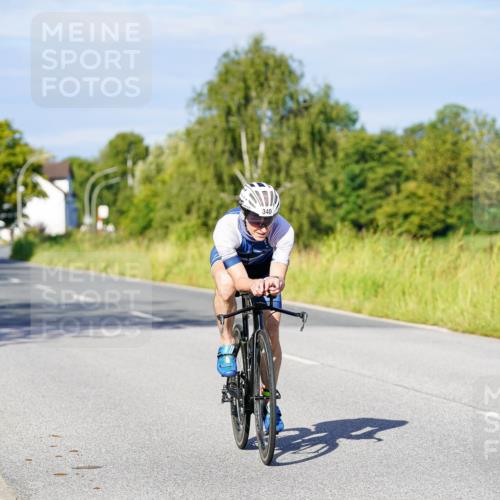 31.08.2025 - Elbe Triathlon Hamburg Michael Burmester http://msf.ph/oto/8666026 31.08.2025 09:33:35 Radfahren 283, 314, 330, 340, 439, 504, 547, 589, 636, 726 meine-sportfotos.de