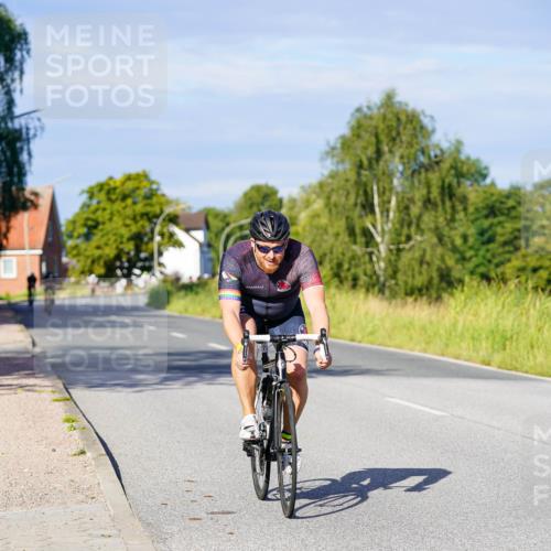 31.08.2025 - Elbe Triathlon Hamburg Michael Burmester http://msf.ph/oto/8666062 31.08.2025 09:33:44 Radfahren 173, 494, 655 meine-sportfotos.de