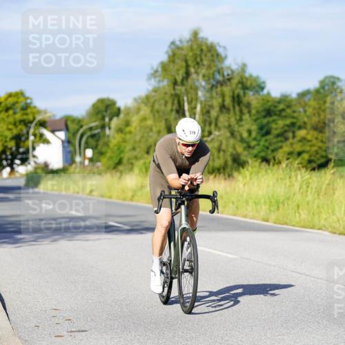 31.08.2025 - Elbe Triathlon Hamburg Michael Burmester http://msf.ph/oto/8666113 31.08.2025 09:34:09 Radfahren 319, 416, 515, 710 meine-sportfotos.de