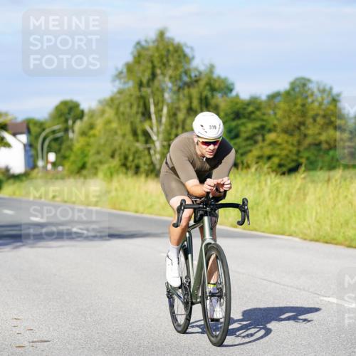 31.08.2025 - Elbe Triathlon Hamburg Michael Burmester http://msf.ph/oto/8666116 31.08.2025 09:34:09 Radfahren 319, 416, 515, 710 meine-sportfotos.de