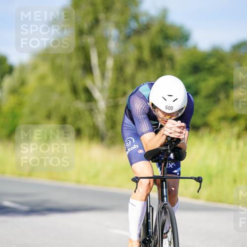 31.08.2025 - Elbe Triathlon Hamburg Michael Burmester http://msf.ph/oto/8666150 31.08.2025 09:34:30 Radfahren 257, 600, 739 meine-sportfotos.de