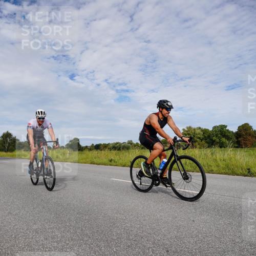 31.08.2025 - Elbe Triathlon Hamburg Michael Burmester http://msf.ph/oto/8666187 31.08.2025 10:25:17 Radfahren 829, 935, 955, 966, 1021, 1039, 1094, 1096 meine-sportfotos.de