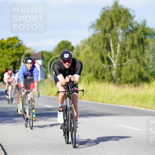 31.08.2025 - Elbe Triathlon Hamburg Michael Burmester http://msf.ph/oto/8666193 31.08.2025 09:34:54 Radfahren 375, 422, 440, 441, 537, 568, 606, 727 meine-sportfotos.de